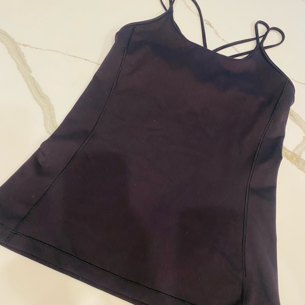 Lululemon black tank